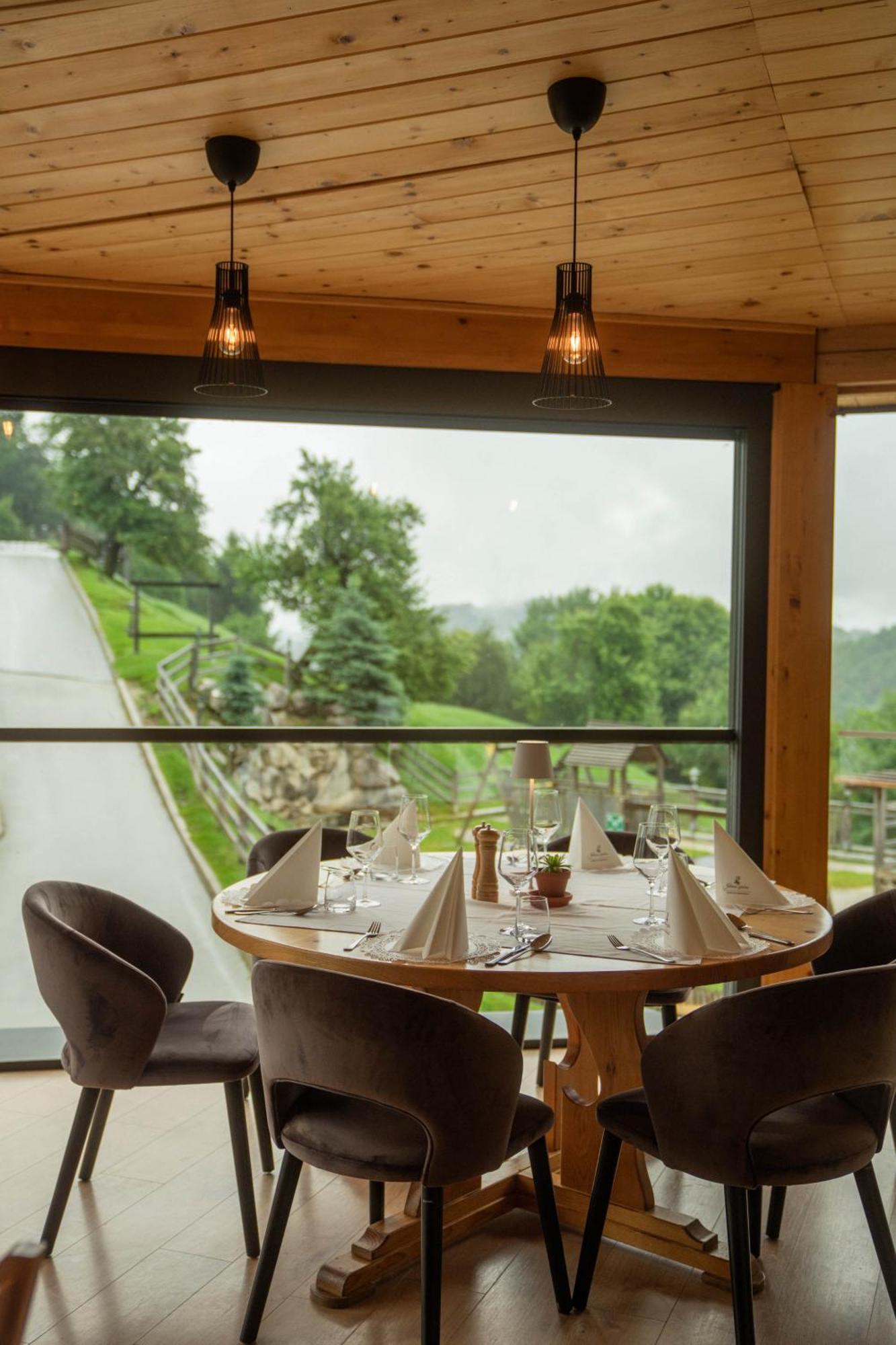 Guesthouse Jelenov Greben Podcetrtek Luaran gambar